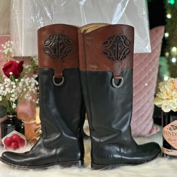 Authentic FRYE MELISSA TWO TONED BLACK AND COGNAC KNEE BOOTS 5.5B - Picture 1 of 13